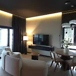Luksusowy 8 Z Jacuzzi Appartement *