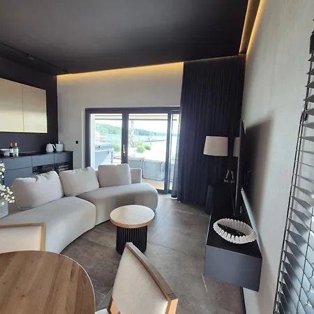 Luksusowy 8 Z Jacuzzi Boszkowo